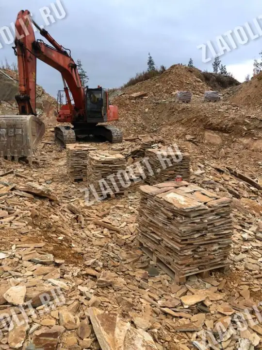 жёлтый плитняк златолит для мощения и облицовки в наличии от производителя